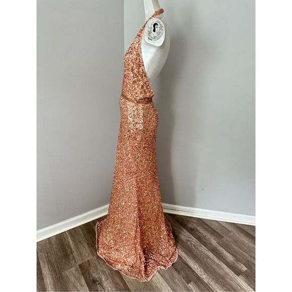 MAC DUGGAL SLEEVELESS HALTER NECK GOWN - Picture 9 of 10